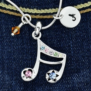 Swarovski Crystal Note Colgante de música personalizado Collar personalizado multicolor Carta inicial y brillantes amuletos de piedra natal Cadena de regalo