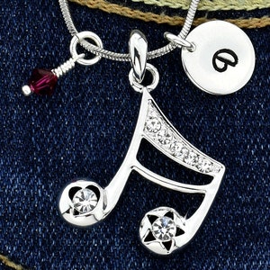 Swarovski Crystal Note Música personalizada Colgante brillante Collar personalizado Carta inicial y brillantes amuletos de piedra natal Regalo de cadena