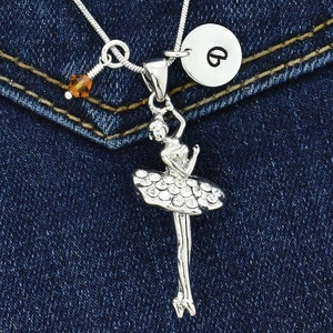 Swarovski Crystal Personalized Ballerina Collar Colgante Carta inicial estampada a mano y piedra de nacimiento Charm Chain Custom Gift Jewelry