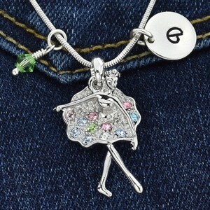 Swarovski Crystal Personalized Ballerina Collar Sparkling Multi Color Colgante Mano Estampada Carta Inicial y Piedra de Nacimiento Charm Chain Custom