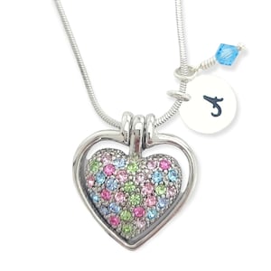 Corazón personalizado Colgante multicolor Swarovski Collar de cristal estampado a mano Carta inicial y piedra de nacimiento Cadena de amuletos Personalizada
