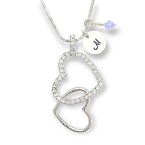 Colgante transparente de corazón personalizable Swarovski Crystal Collar personalizado estampado a mano Carta inicial y cadena de amuleto de piedra de nacimiento Personalizada