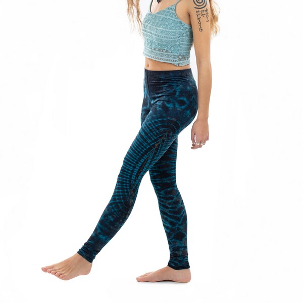 Blaue Fractal Tie Dye Festival Leggings, Hippie Yoga Hose, Psychedelische Boho Leggings