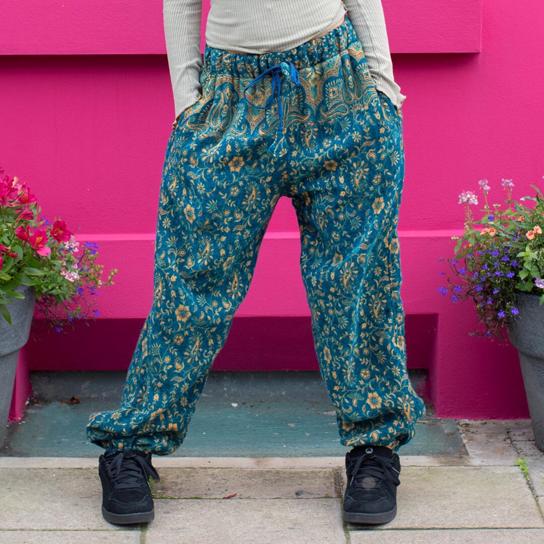 Women Winter Vintage Pure Color Padded Harem Pants main image 1