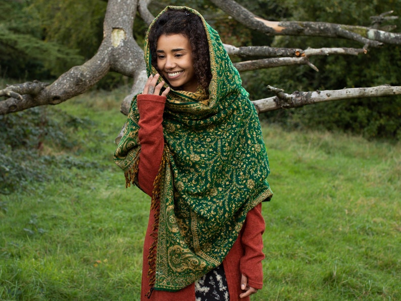 Boho Hippie Shawl, Blanket Scarf, Paisley Scarf, Psychedelic Green Wrap Shawl, Meditation Blanket Shawl image 3