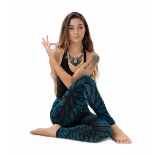 Blue Tree of Life Roots Fractal Tie Dye Hippie Yoga Psychedelic Festival Leggings