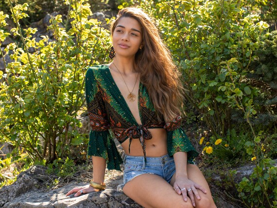 Green Bell Sleeve Butterfly Top Boho 