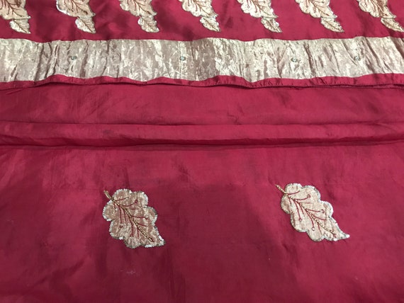 Beautiful  Vintage French Burgundy/Maroon  Sari w… - image 5