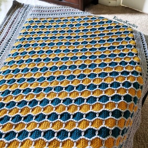 Madhu Honeycomb Blanket | Tunisian Crochet Pattern | PDF | Overlay Tunisian Crochet