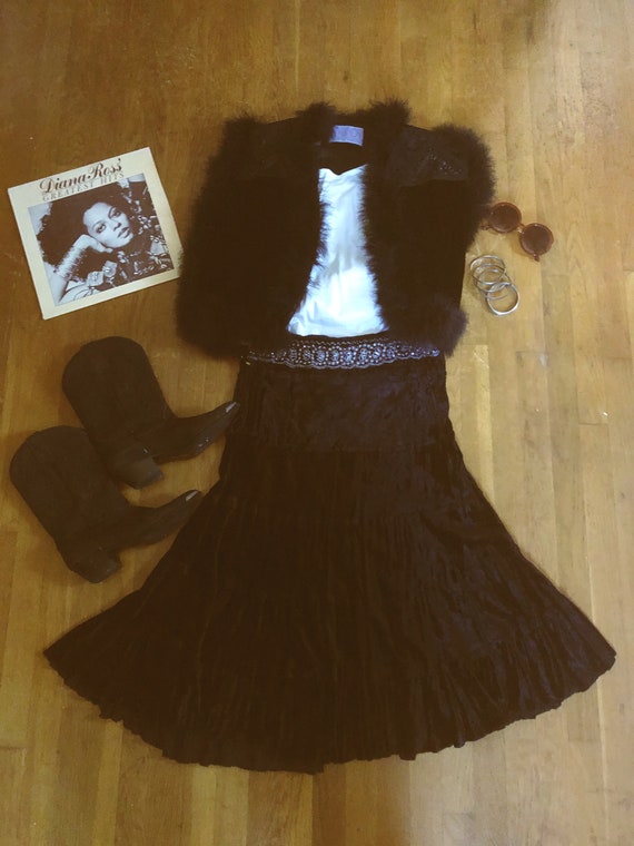Vintage 80s/90s faux black velvet midi skirt - image 1
