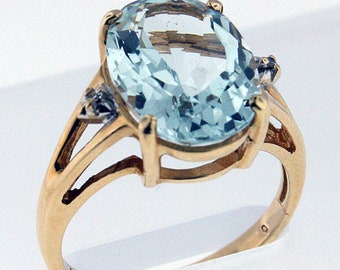 5.01ct Aquamarine Ladies Ring