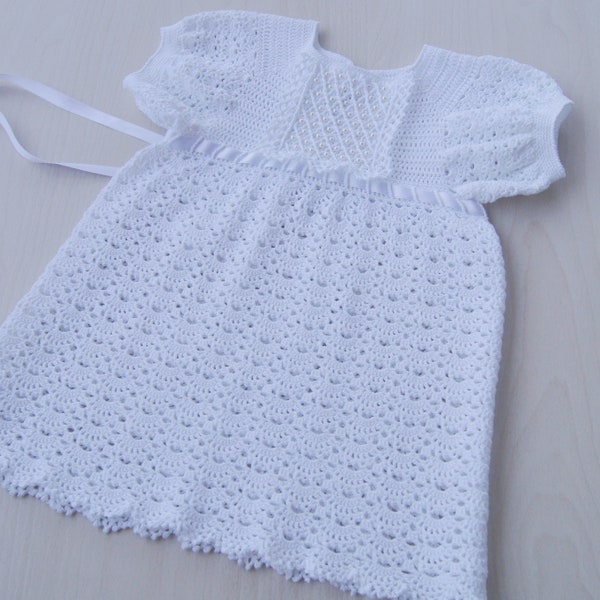 Robe de baptême bébé, tenue de bébé robe en dentelle blanche, robe au crochet à la main, robe de baptême fille, robe de baptême au crochet blanc 6-12 mois