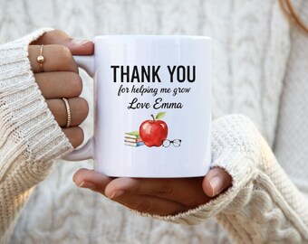 Regalos personalizados para maestros: taza de café con nombre personalizado, regalo único de agradecimiento para el personal escolar, regalo de cumpleaños divertido para ella, regalo para la Sra.