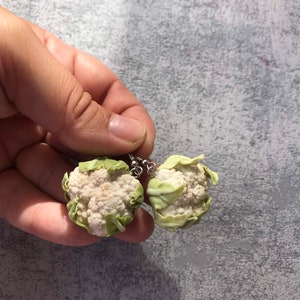 Gesicht Ohrringe als Pflanzenliebhaber Geschenk, lustige Ohrringe, Essen Ohrringe, Fake Ohrringe, Miniatur Essen, weiße Ohrringe