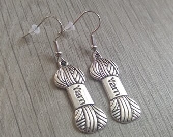 Boucles d’oreilles en boule de fil, boucles d’oreilles en laine, boucles d’oreilles pendantes plaquées argent, boucles d’oreilles créatives en tricot au crochet, boucles d’oreilles en crochet, idée cadeau