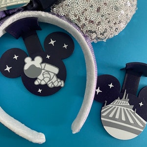 Main Attraction Space Mountain Ear Display, MMA, Wall Hook