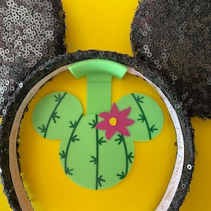 Cactus Wall Hook, Mouse Ears Display
