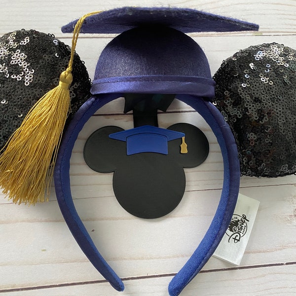 Graduation Wall Hook, Ear Headband Display