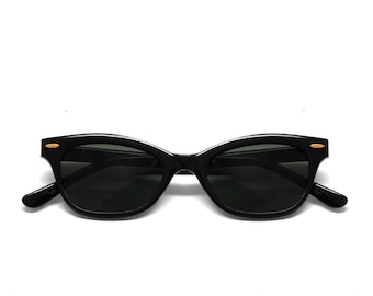 Autentici occhiali da sole Wayfarer vintage anni '90 con montatura in corno nero