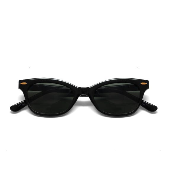 Authentic Vintage 90s Black Hornrimmed Style Wayfarer  display picture 2