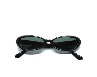 True Vintage 90s Slim Deadstock Black Frame Sunglasses