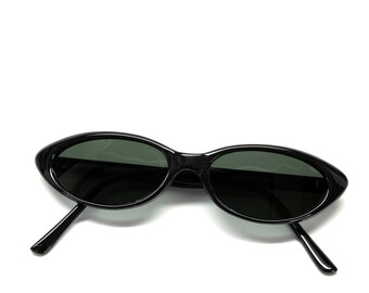 Authentic Vintage Black Pointed Oval Deadstock Sunglasses