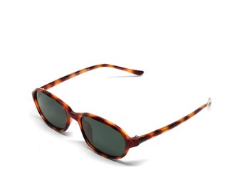 Authentic Vintage 90s Slim Tortoise Oval Shell Sunglasses  display picture 3
