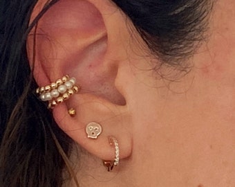 18K Gold filled beaded ball ear cuffs. 18K Gold Filled Beaded pearl ear cuffs. Gold ball ear cuffs.