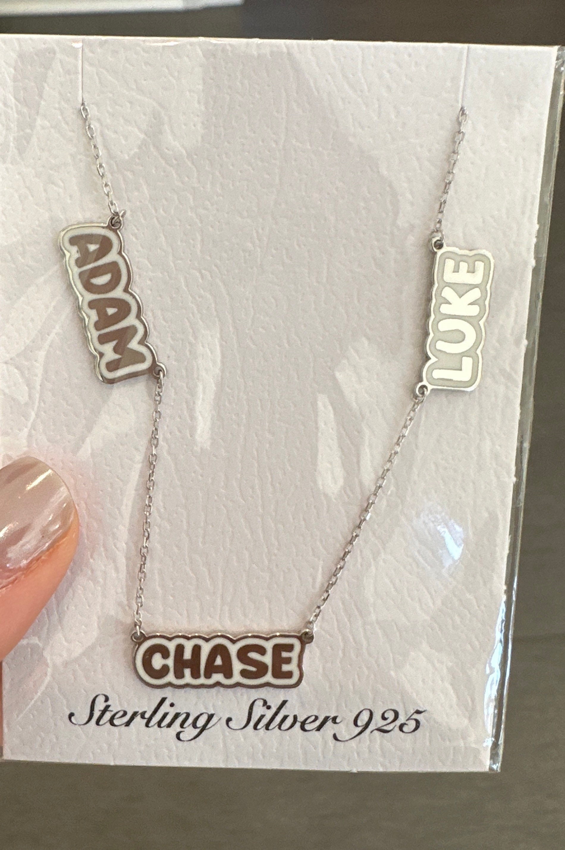 Enamel Daisy Mommy Necklace - Customizable Names Necklace for Moms | Sterling Silver