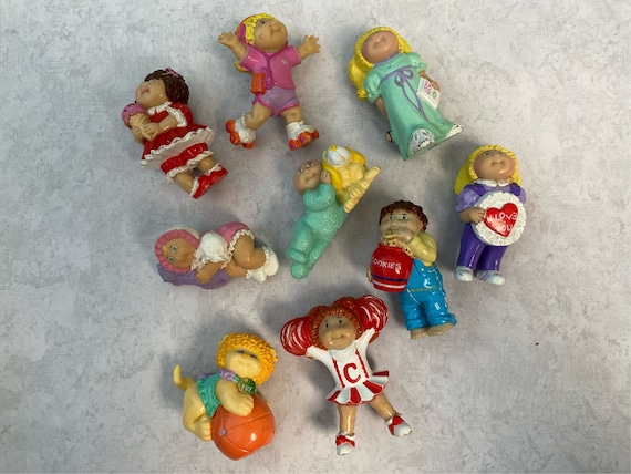 Vintage cabbage patch store figurines
