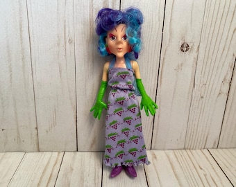 Vintage 1980s Strawberry Shortcake Sour Grapes Doll American Greetings Kenner Toys
