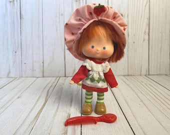 Strawberry Shortcake Doll, Vintage 1980s American Greetings Original Doll, Flat Hands