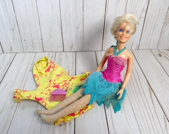 Vintage 1980s Jem And The Holograms Jem Jerrica Doll, Flash & Sizzle Outfit