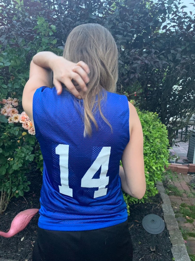 Reversible vintage USA America basketball jersey.