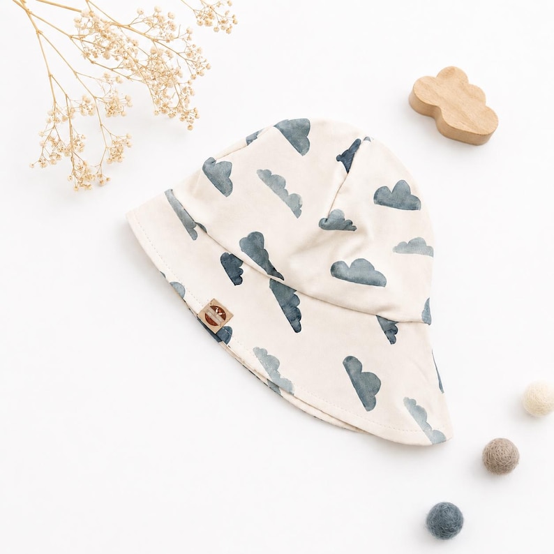 Baby Sonnenhut Jungen & Mädchen – leichter Sommerhut aus Musselin – Kinder Hut mit Krempe - Sonnenhut auf Jersey - Sonnenhut mit UV Schutz bild 3