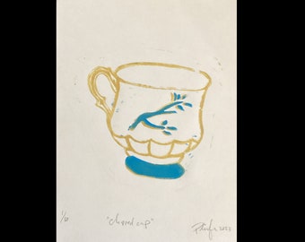 chipped cup