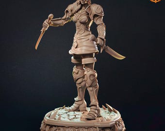 Talindra Quickstrike, Human Fighter | 3D Printed | Rogue | Mini | Miniature | Fantasy | SolGood Creation | Dungeons and Dragons | RPG |