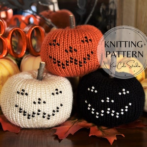 Knitting Pattern, Jack O Lantern Pumpkin with Beads, PDF Download Pattern, Stuffed Pumpkin Decoration, Halloween Knitting Pattern