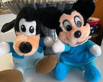 Mickey's Christmas Carol Minnie & Goofy Plush 1980's