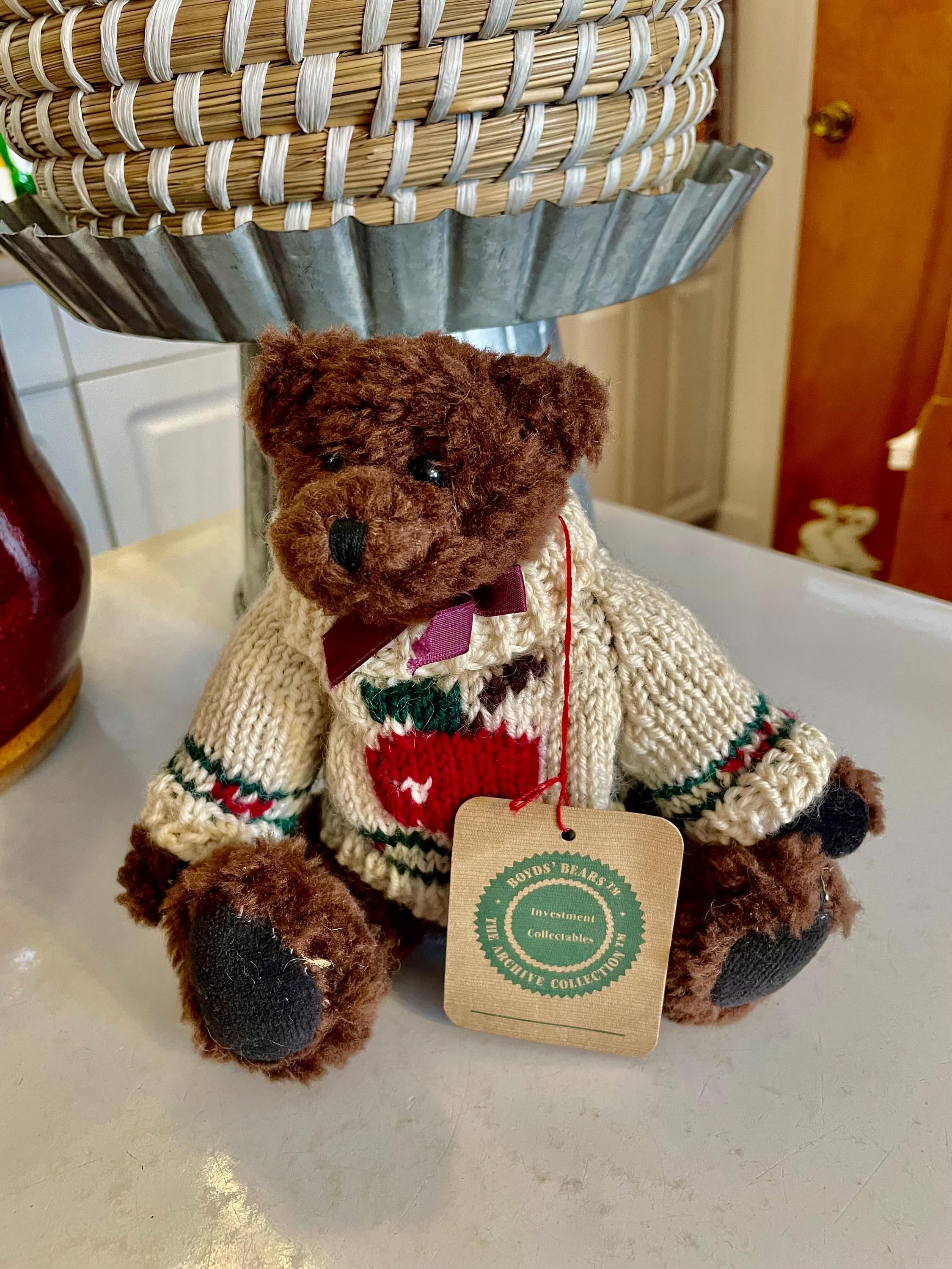 Boyds Bears Archive Collection, Dark Brown Plush Bear, Apple