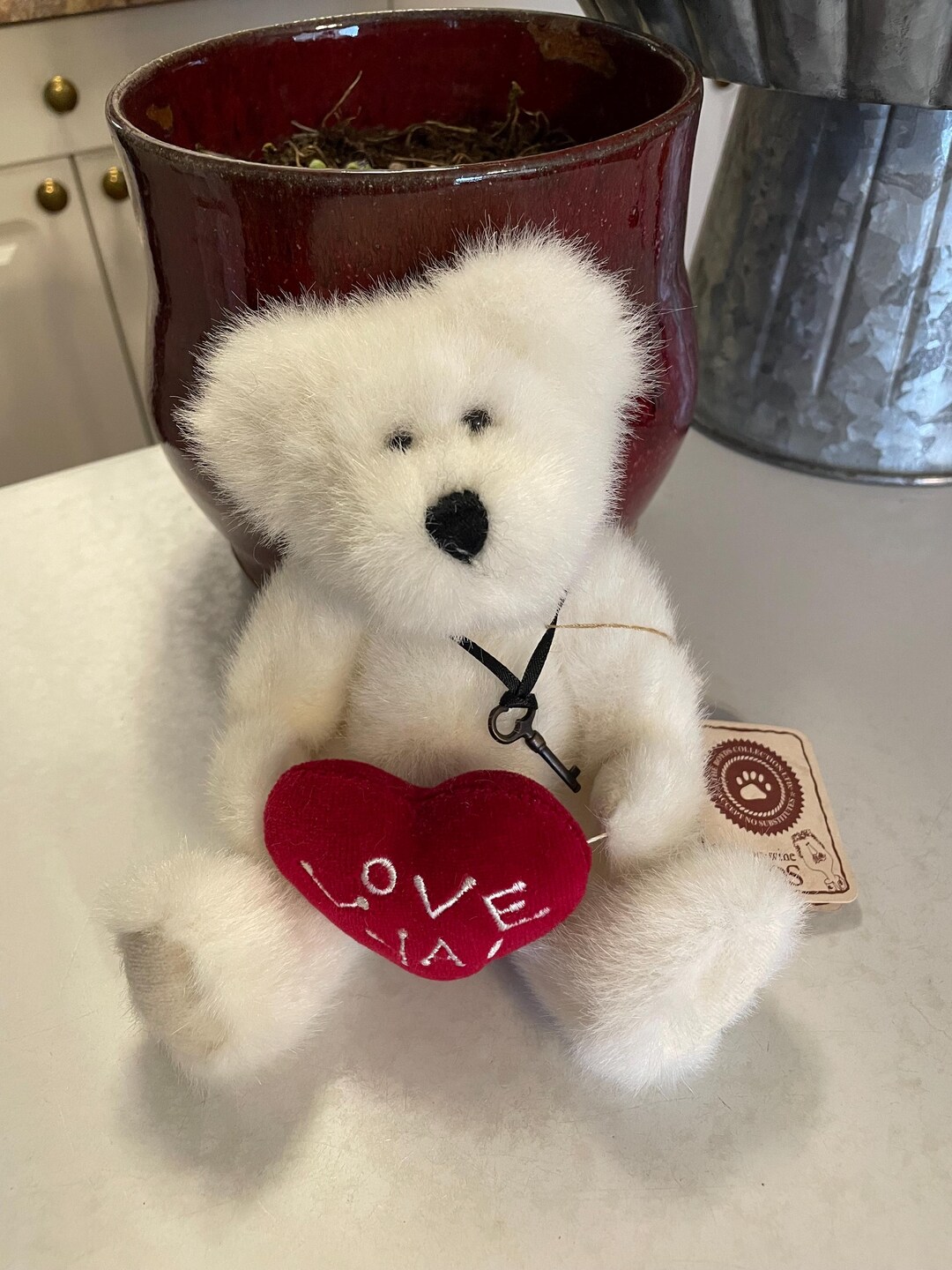 Boyds Bear: I DO LOVEYA, 8-inch White Plush With Heart - Etsy