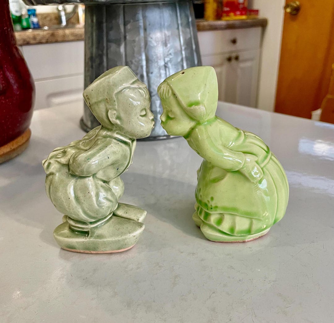 Salt and Pepper Shaker Set Kissing Dutch Girl and Boy in Green Color ...