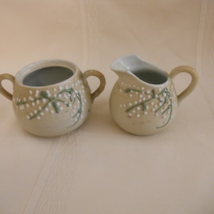 Vintage Beige Cream Pitcher and Sugar Bowl Raised White and Green Design Cotton? UNIQUE!