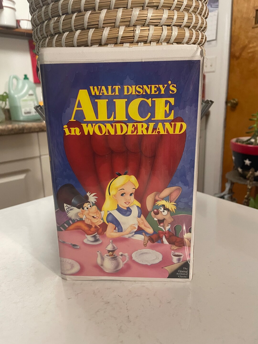 Walt Disney's Alice in Wonderland VHS Black Diamond the Classics 1980's ...
