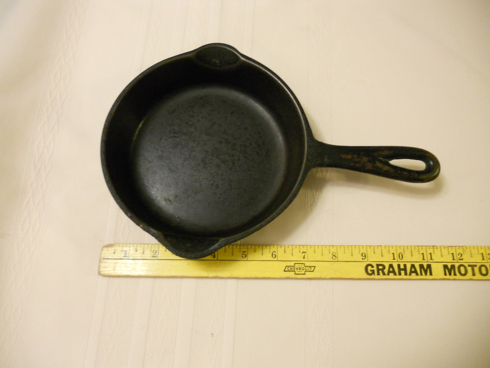 Number 3 Cast Iron Skillet 6 1/2 Inch Pour Spout Sides Etsy Singapore