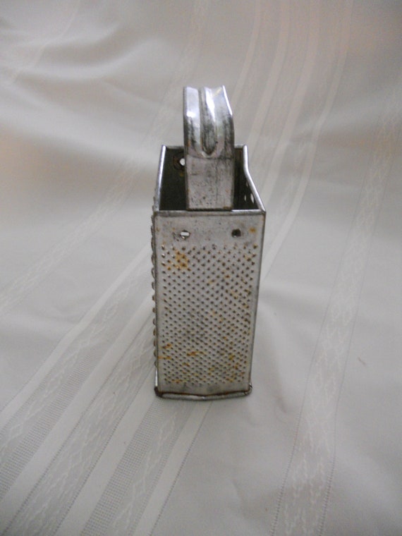 Vtg 4-Sided Metal Box Cheese Grater Shredder Slicer Aluminum