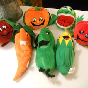 Kids Garden Babies Collection Plush Bean Bag Veggies 1998 Lot of 7 Corn, Tomato, Pumpkin, Radish, Watermelon, Carrot, Cucumber YOUR CHOICE!