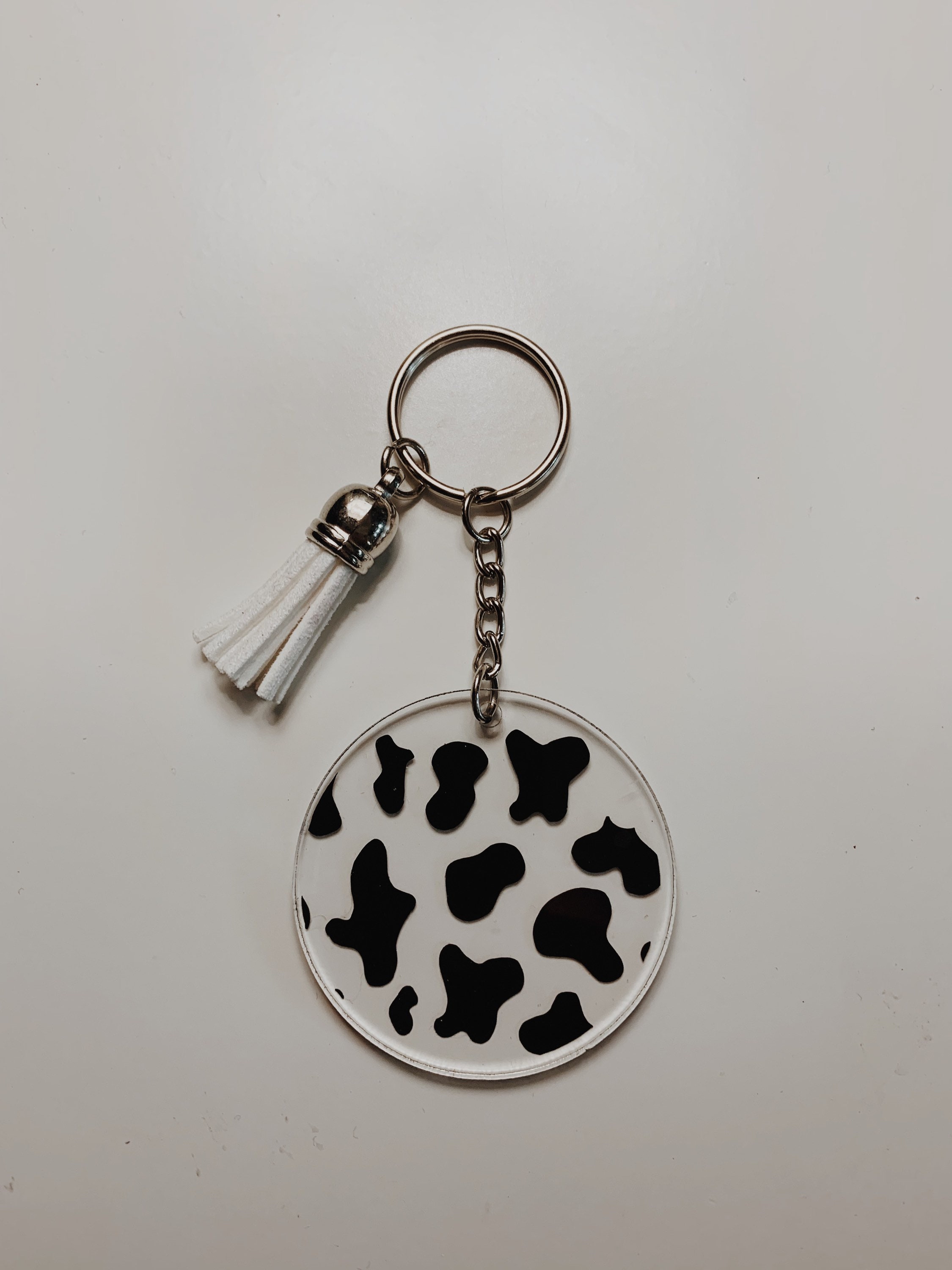 ✓ Vintage Black White Plastic Cow Figure Metal Keychain Chain Key