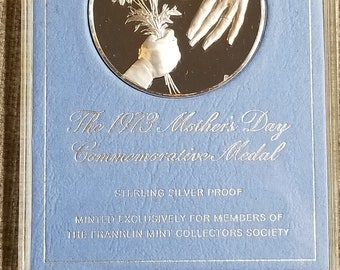 1973 Mothers Day, Franklin Mint Sterling Silver Proof - Child and