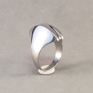 Vintage silver ring | Christian Veilskov modernist solid ring